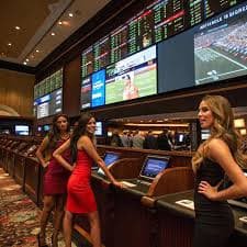 rtp rupiahtoto app showing live blackjack, roulette, and baccarat tables with live dealer streams